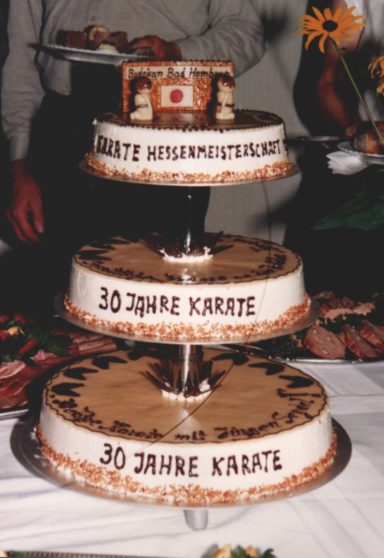 Torte zum 30jährigen Karate in Hessen